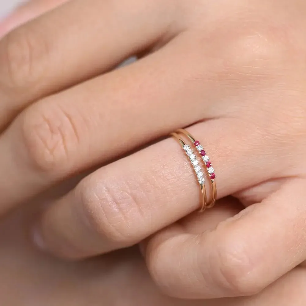 0.10CTW Round Cut Diamond Wedding Band