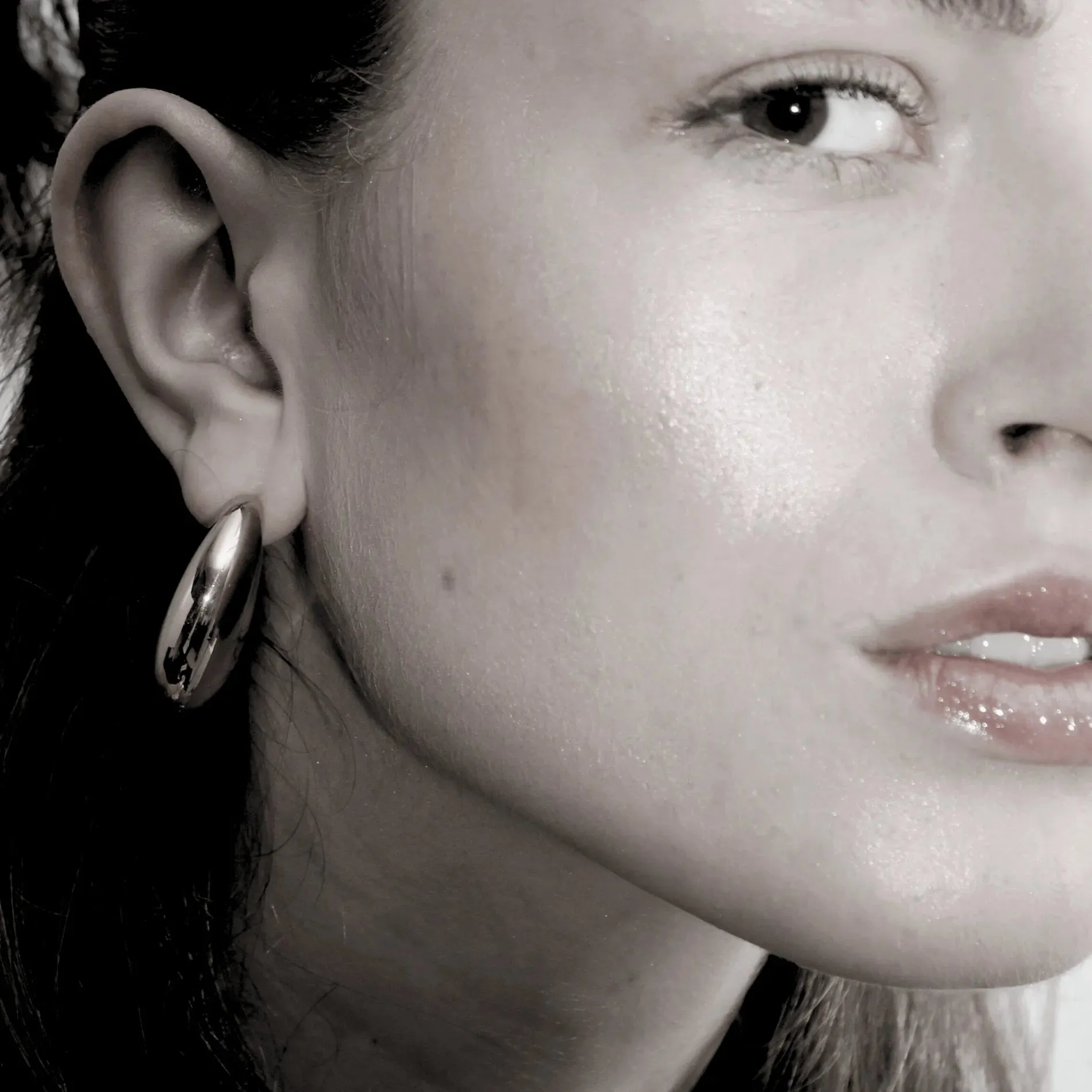 Courage Waterproof Ellipse Statement Earring 18K Gold Plating