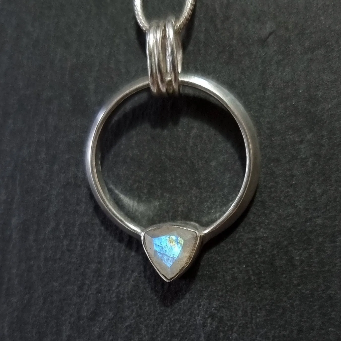 Designer Round Sterling Silver Facetted Moonstone Pendant, P2MF