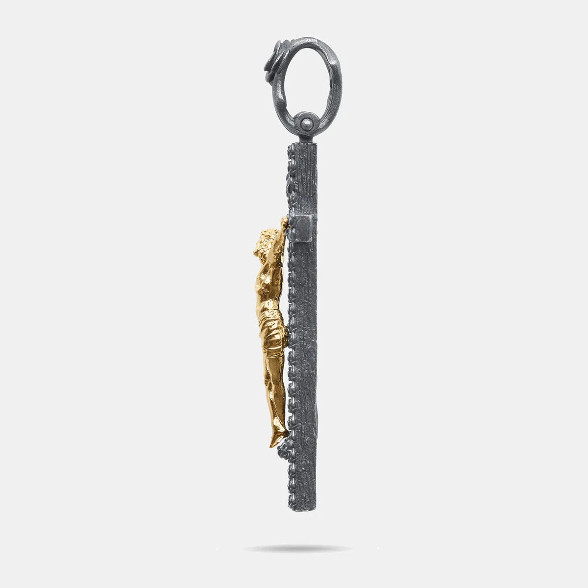 DIAMONDS'N'ROSES Polished Yellow Gold Crucifix Amulet