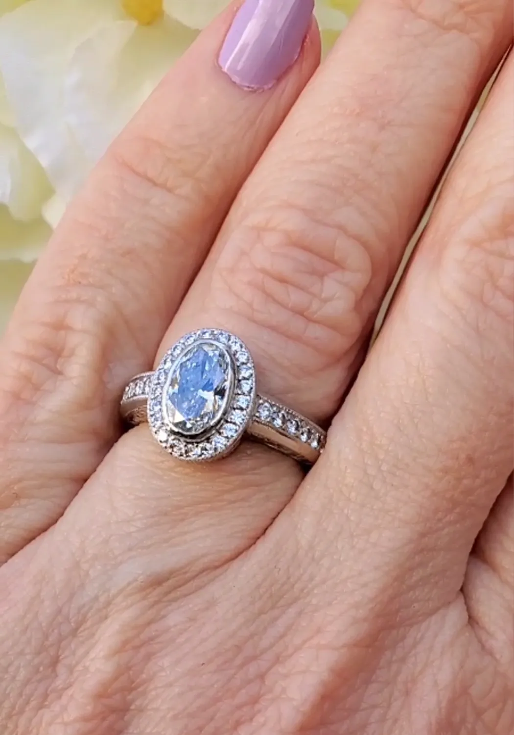 Oster Collection 18KWG Inset Pavé Halo Oval Diamond Ring