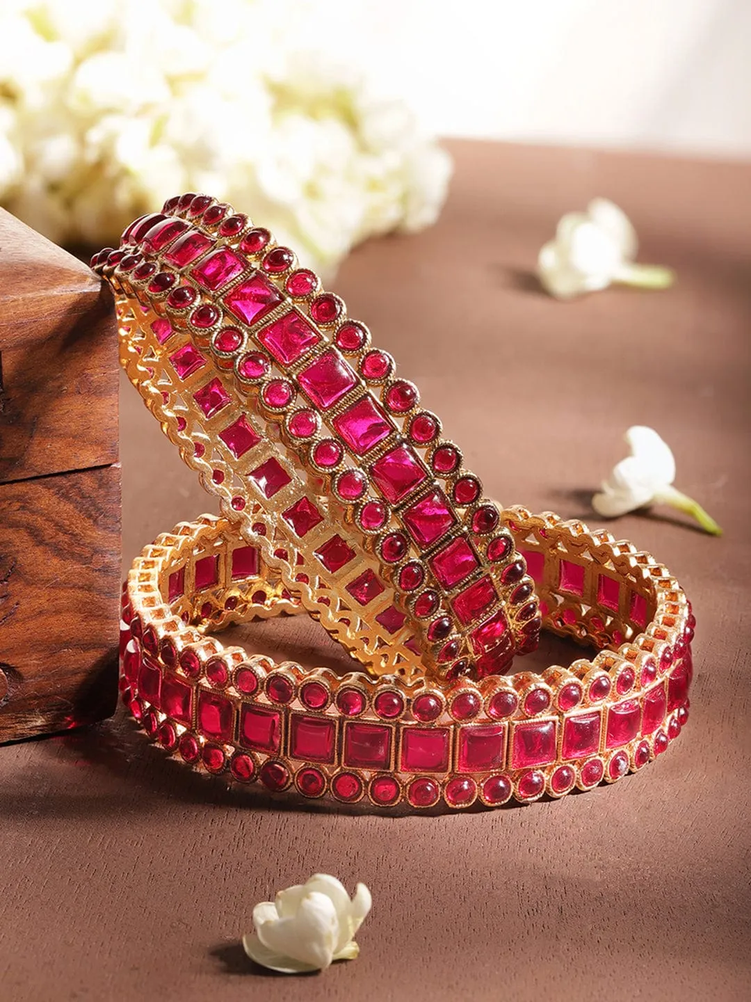 Rubans Royal Elegance 22K Gold-Plated Red Kemp Stone Bangles